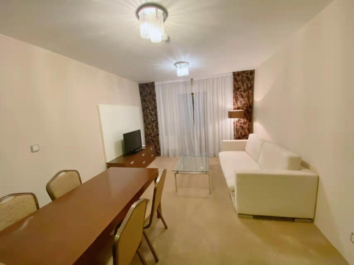 بلزن Golden Fish Apartmany Xia المظهر الخارجي الصورة