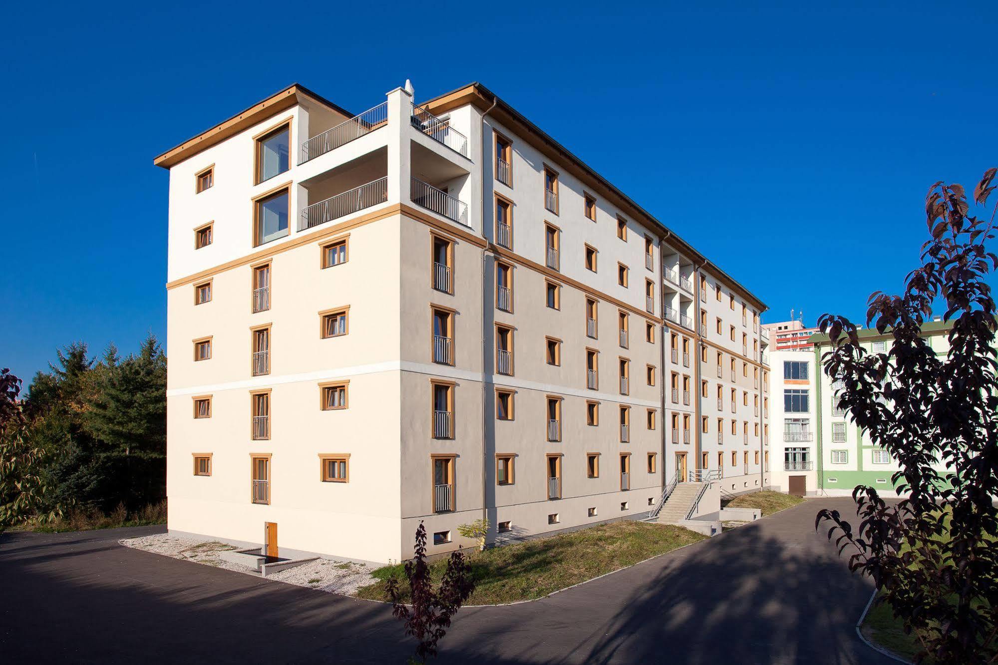 بلزن Golden Fish Apartmany Xia المظهر الخارجي الصورة