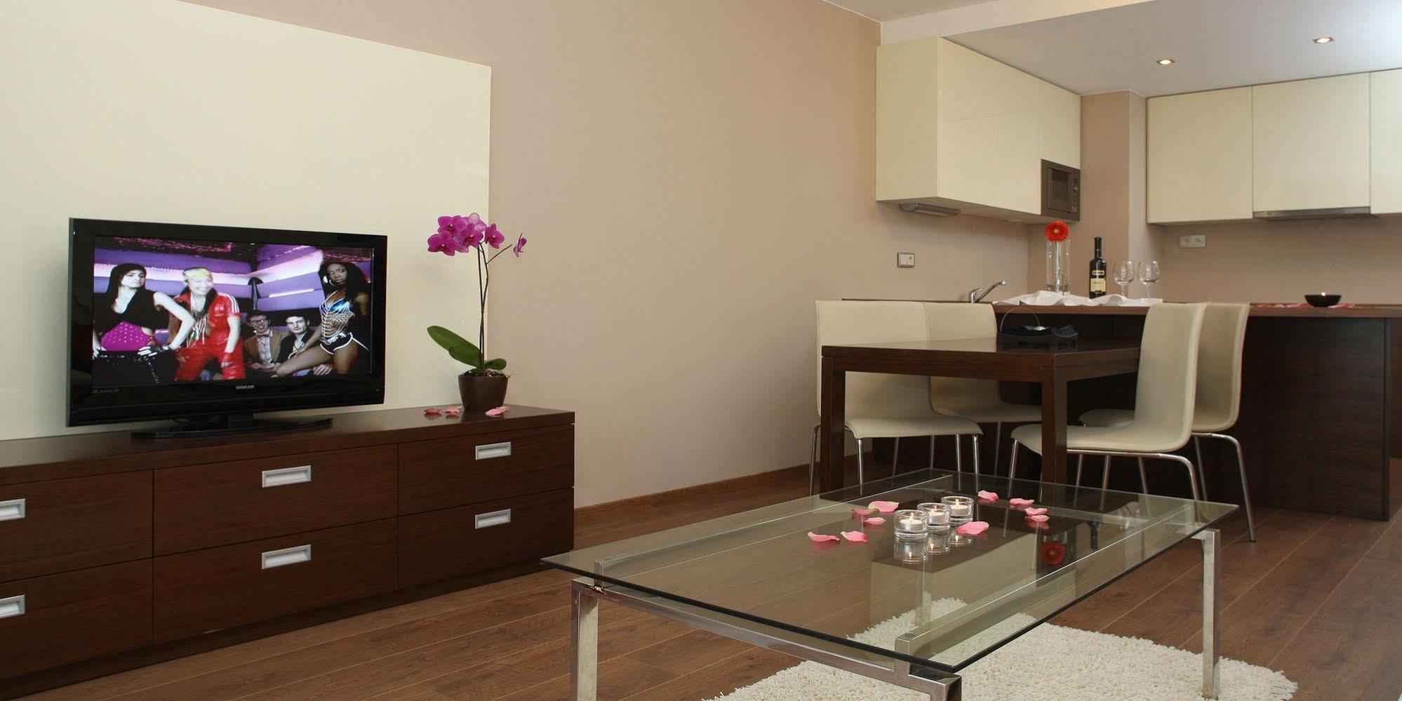 بلزن Golden Fish Apartmany Xia المظهر الخارجي الصورة