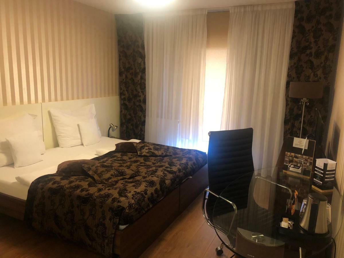 بلزن Golden Fish Apartmany Xia المظهر الخارجي الصورة
